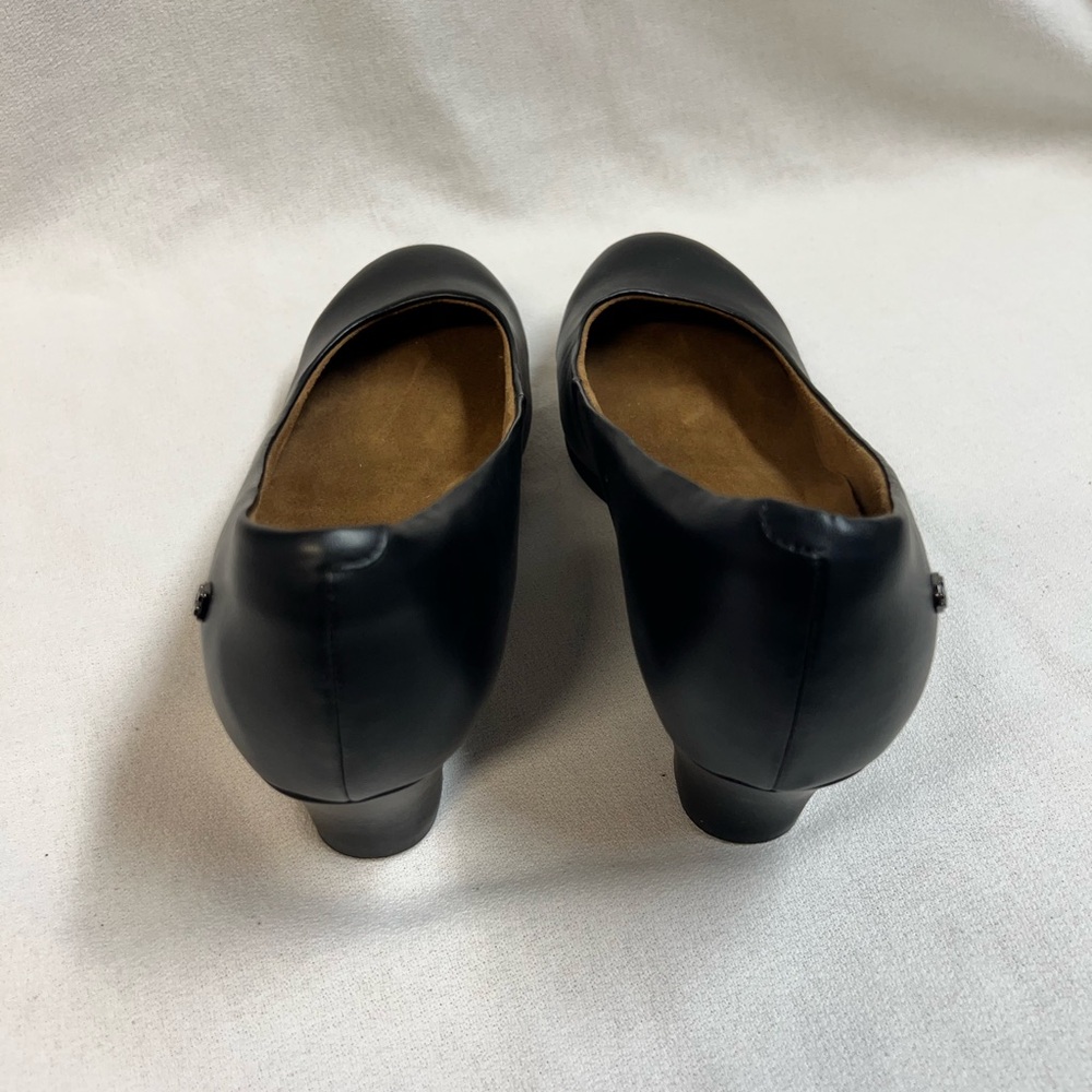 👠 Shoes for Crews classic black heels Disney guest relations 👠 - Picture 4 of 9